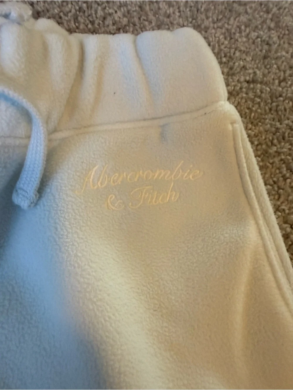 abercrombie kids light blue wide leg sweatpants 7/8